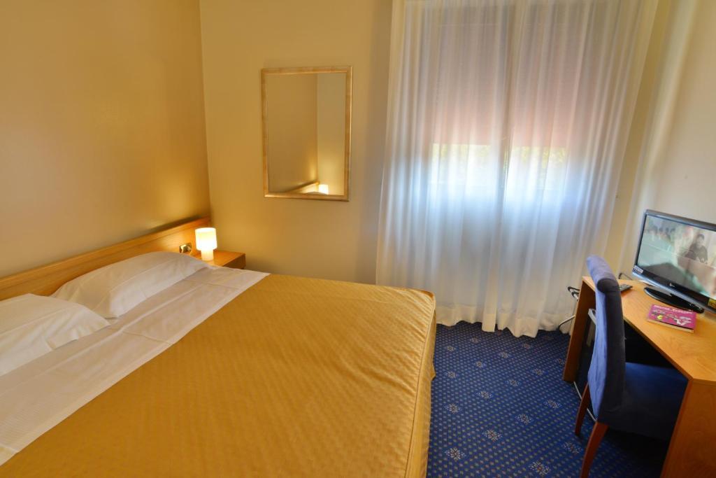 Hotel Terme Vittorio Veneto Szoba fotó