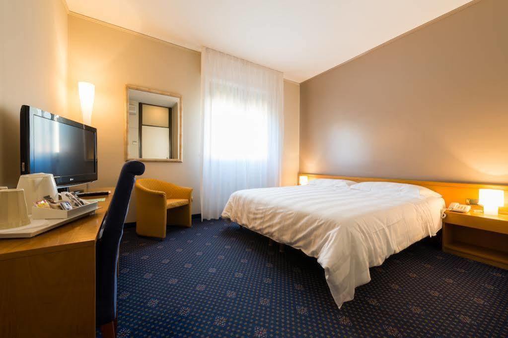 Hotel Terme Vittorio Veneto Kültér fotó